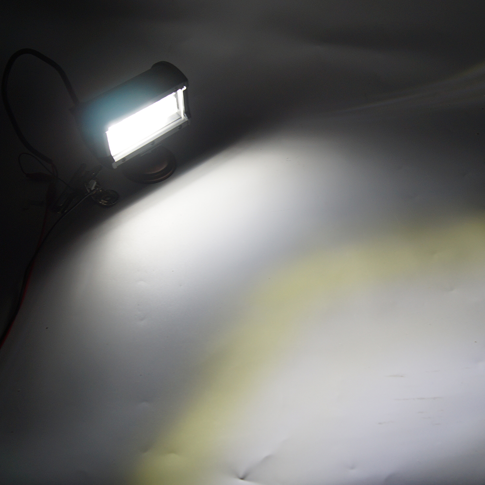 72W長方形のスポットビームLED TURCK防水のための軽い作業ライトを駆動する