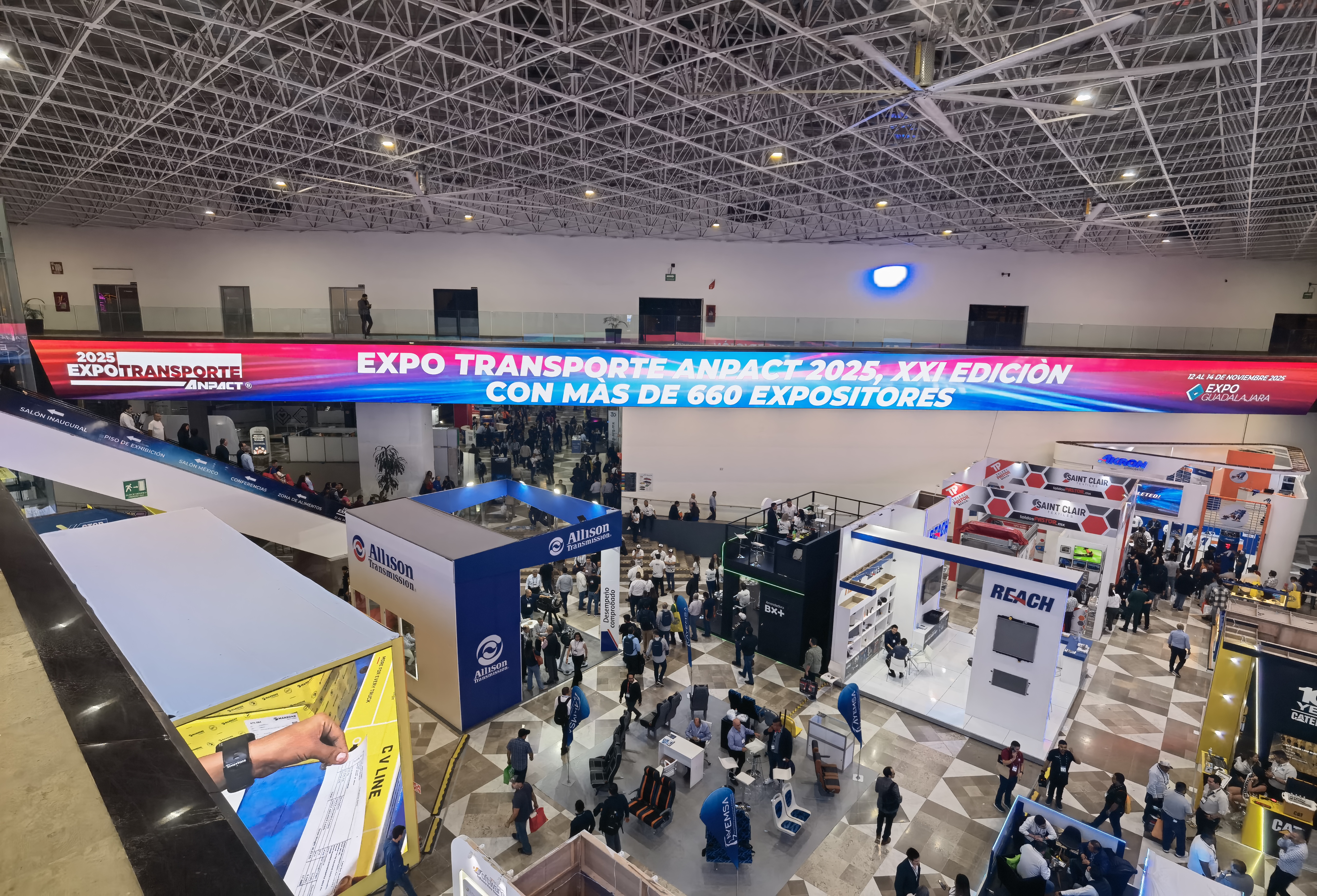 カーライト工場、会社、メーカー、中国製、テールライト、作業灯、サイドライト、トラックライト