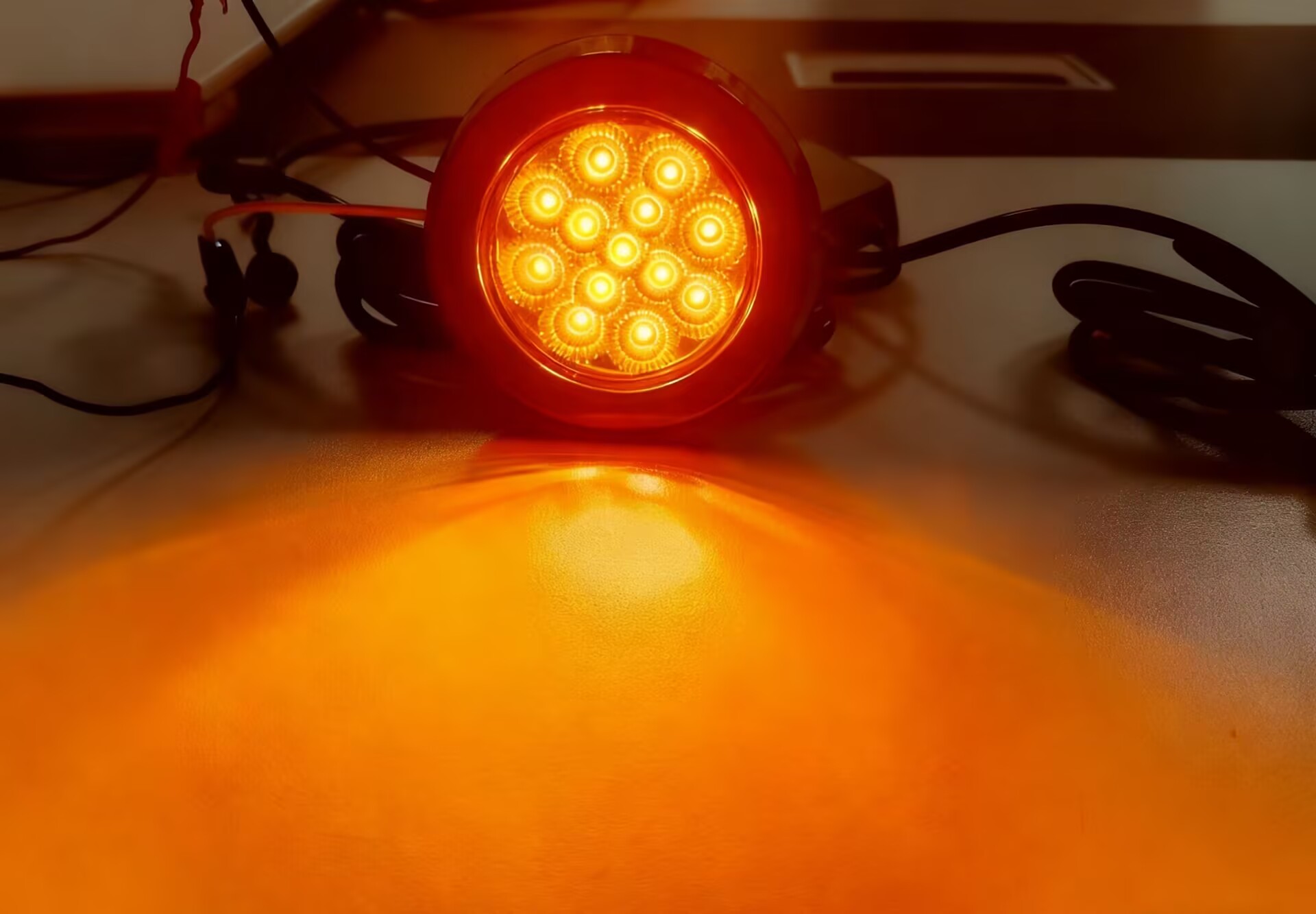 12V LED サイドマーカーライト、防水 LED サイドマーカーライト、防水 LED サイドマーカーライト、防水 2.5 インチ LED サイドマーカーライト、DC12V LED カーサイドマーカーライト